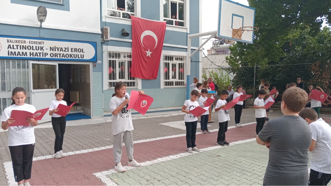 Altınoluk Niyazi Erol İmam Hatip Ortaokulu BALIKESİR EDREMİT