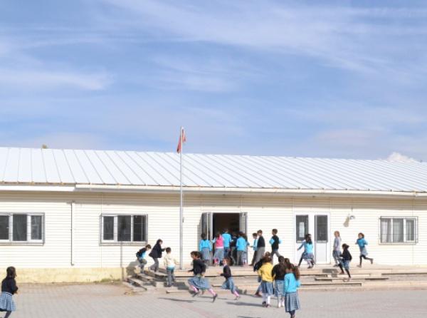 Nezahat Çeçen İlkokulu VAN ERCİŞ