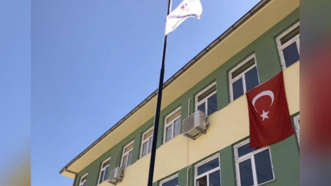 Suçatı İmam Hatip Ortaokulu MARDİN DARGEÇİT
