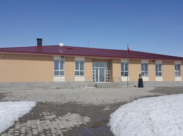 Bağlar İlkokulu ERZURUM KARAÇOBAN
