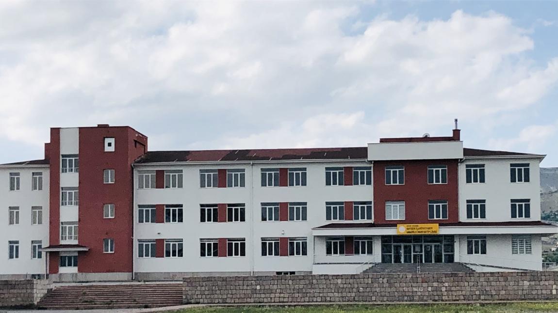 Uluslararası Kayseri İlahiyat Vakfı Anadolu İmam Hatip Lisesi KAYSERİ KOCASİNAN