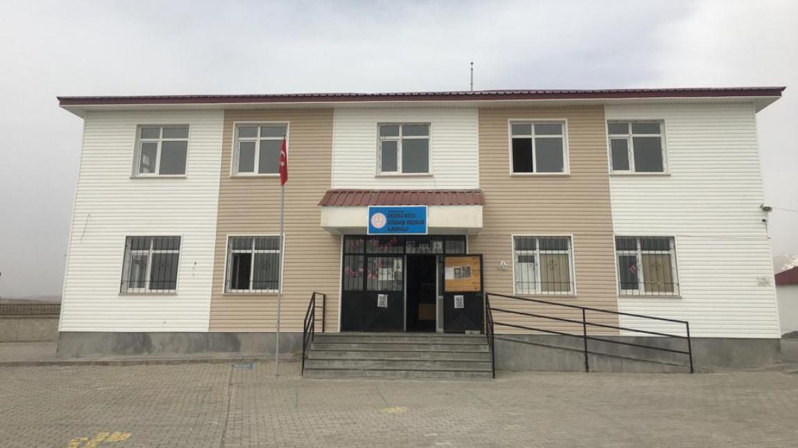 Akçıra Köyü Gölbaşı Mezrası Ortaokulu BİTLİS ADİLCEVAZ