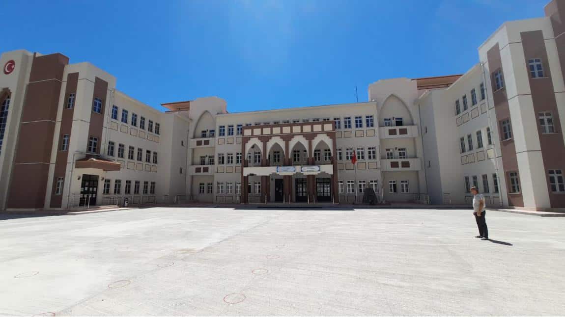 Halil Kitapçı İlkokulu NİĞDE MERKEZ