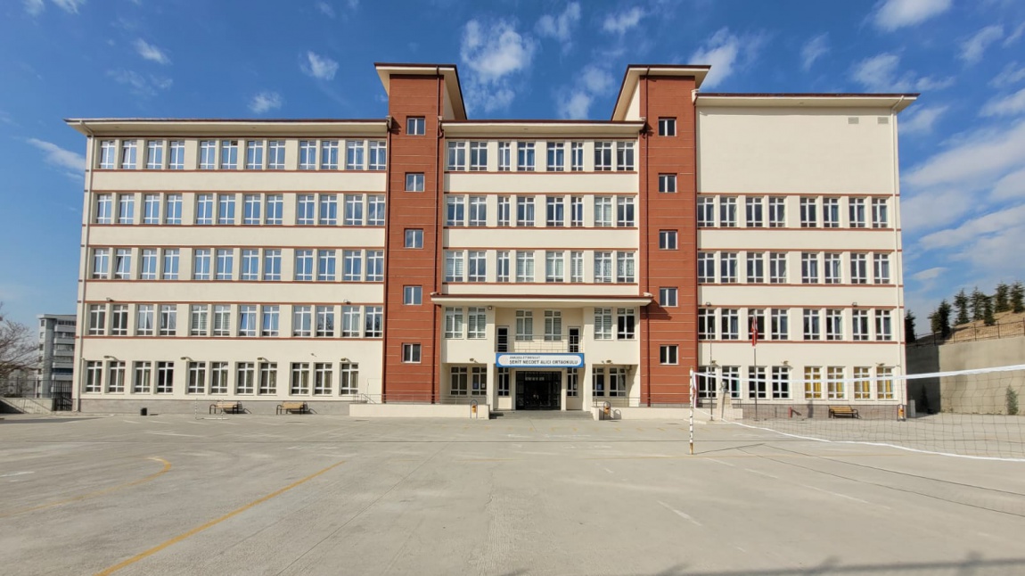 Şehit Necdet Alıcı Ortaokulu ANKARA ETİMESGUT