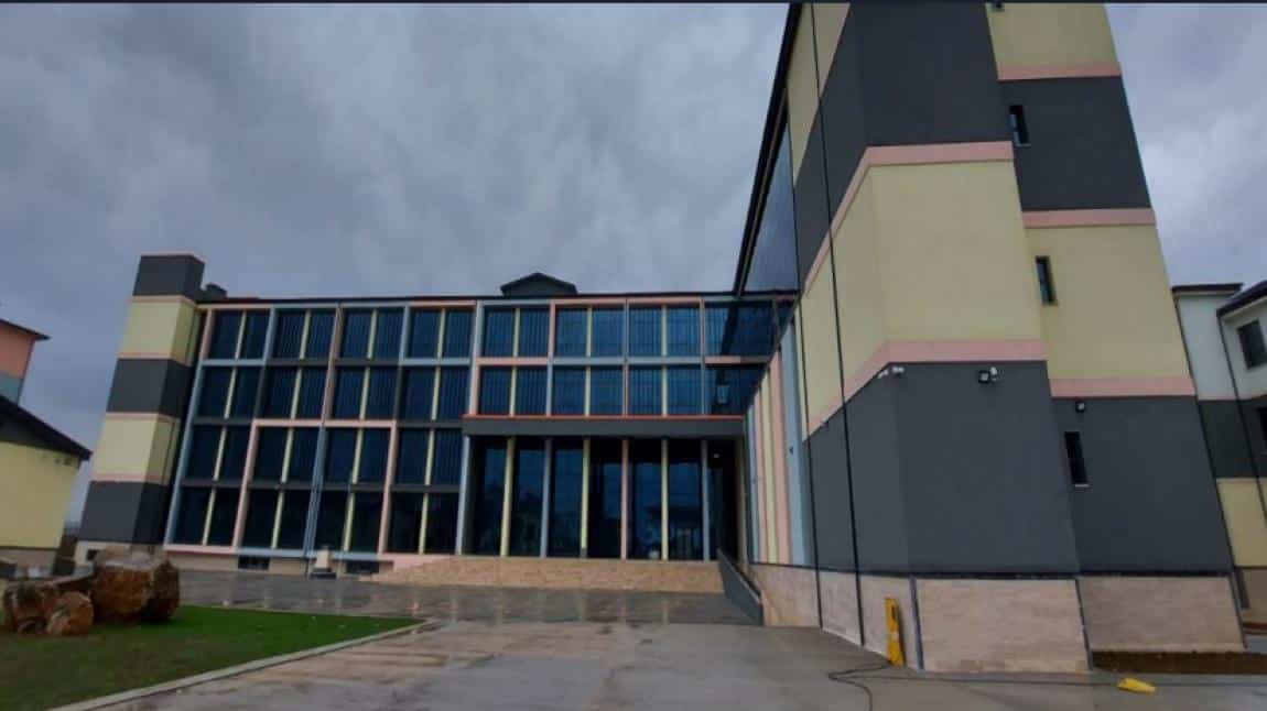 Mevlana Meslekî ve Teknik Anadolu Lisesi KOCAELİ GEBZE