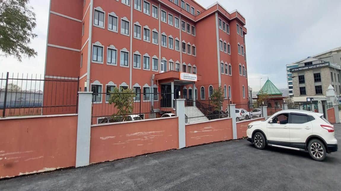 Nedim Erkan Anadolu İmam Hatip Lisesi İSTANBUL BÜYÜKÇEKMECE