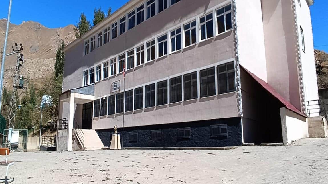 Mezra Anadolu Lisesi ŞIRNAK BEYTÜŞŞEBAP