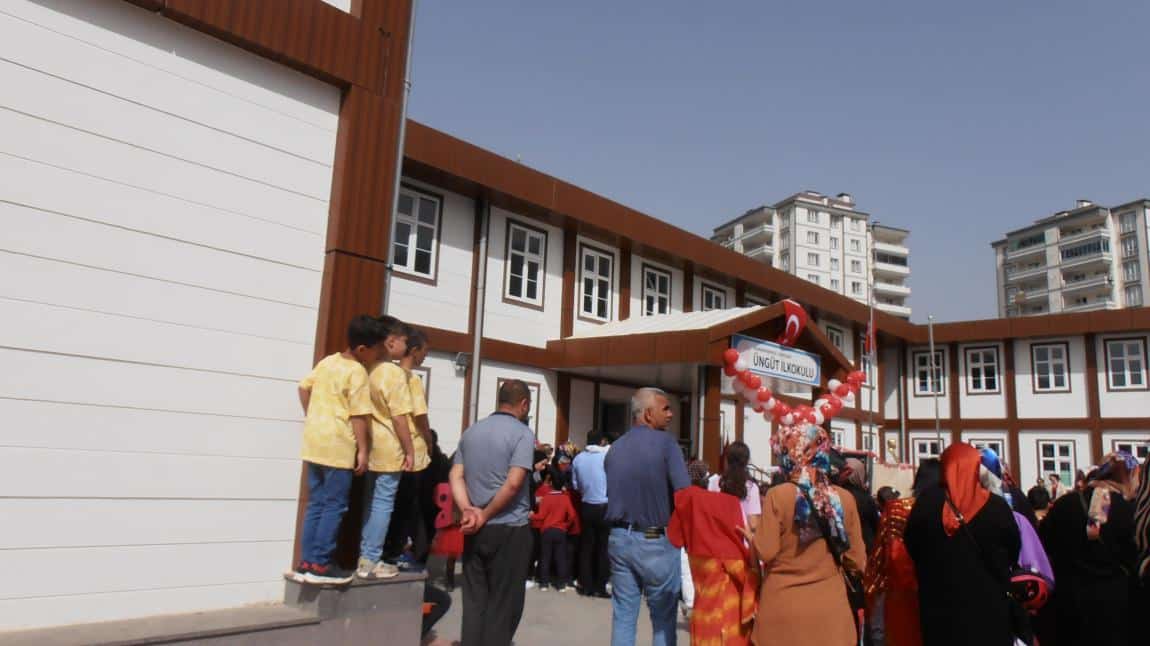 Üngüt Şehit Ahmet Unkun İlkokulu KAHRAMANMARAŞ ONİKİŞUBAT