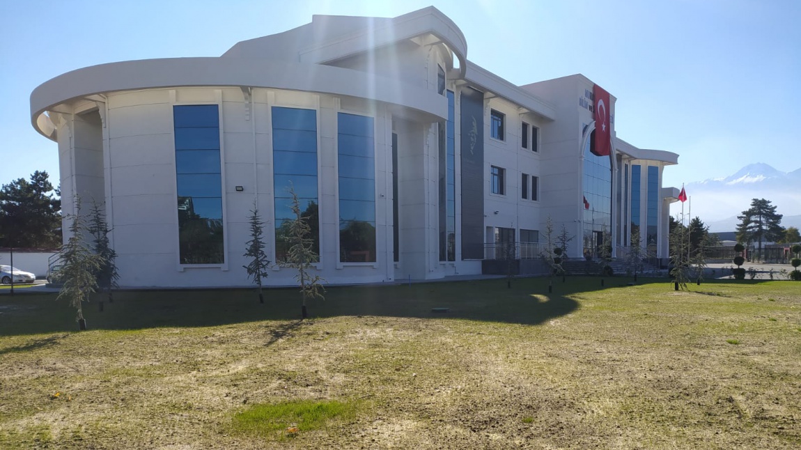 Murat Kantarcı Bilim ve Sanat Merkezi KAYSERİ MELİKGAZİ
