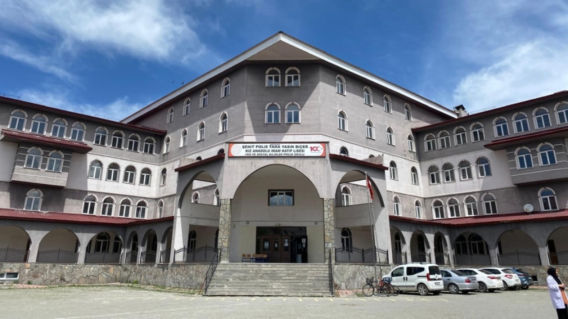 Şehit Polis Taha Yasin Biçer Kız Anadolu İmam Hatip Lisesi AĞRI PATNOS