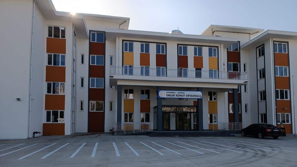 Emlak Konut Ortaokulu İSTANBUL KARTAL