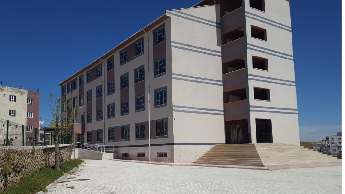 Şehit Polis Nuri Turgut Ortaokulu MARDİN MİDYAT