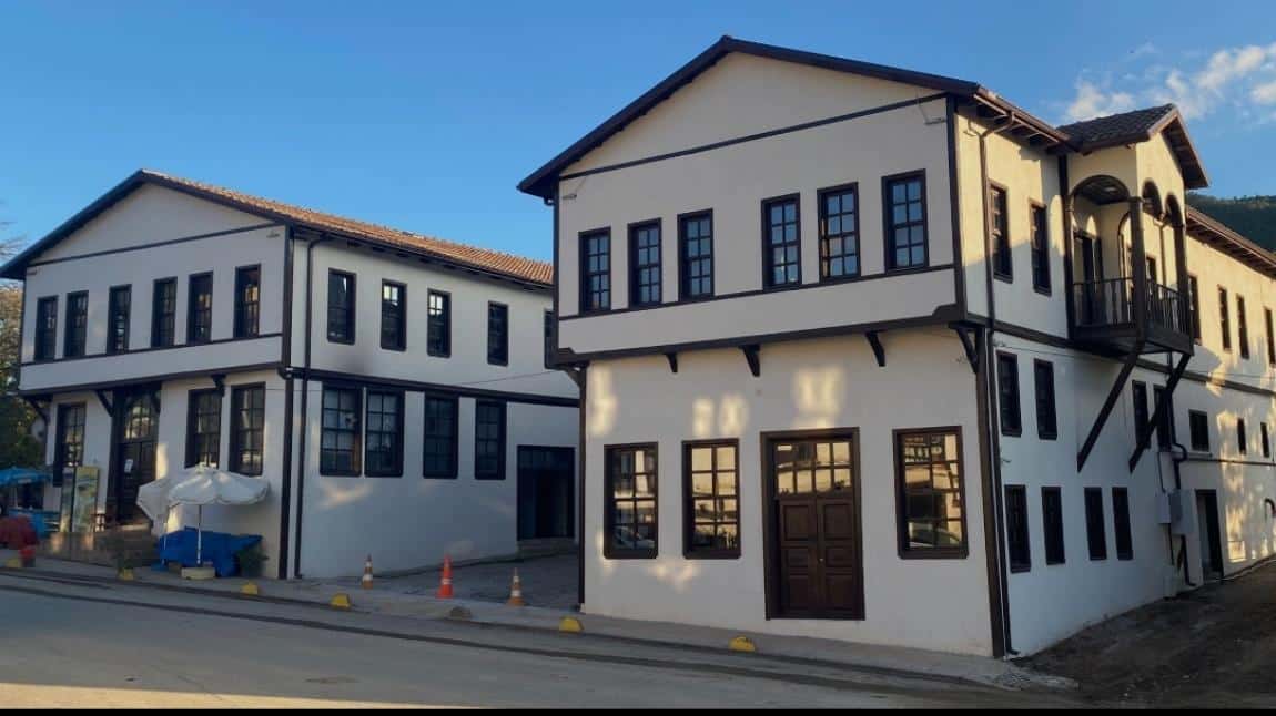 Taraklı Öğretmenevi ve Akşam Sanat Okulu SAKARYA TARAKLI
