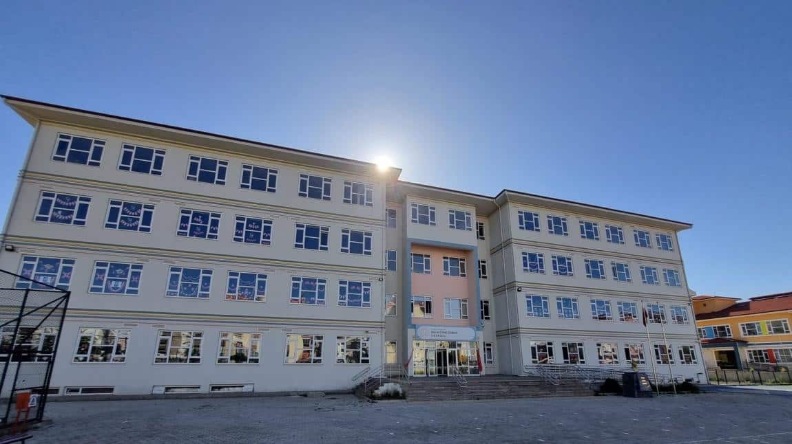 Salih Fikri Zaman İlkokulu ANTALYA MURATPAŞA