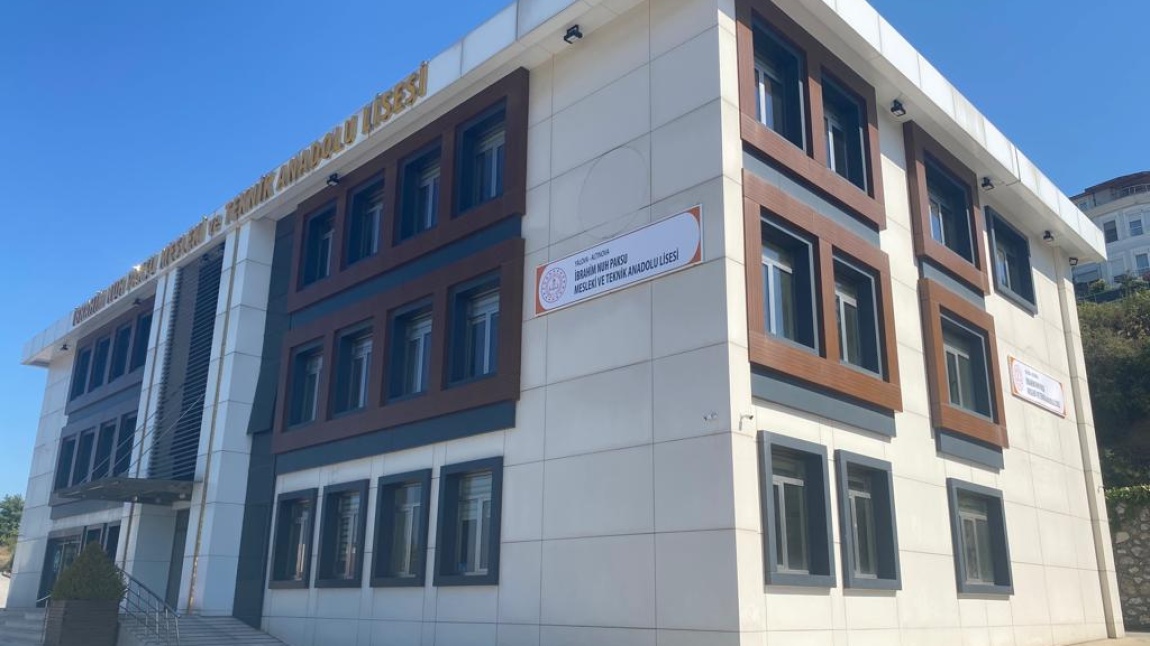İbrahim Nuh Paksu Mesleki ve Teknik Anadolu Lisesi YALOVA ALTINOVA
