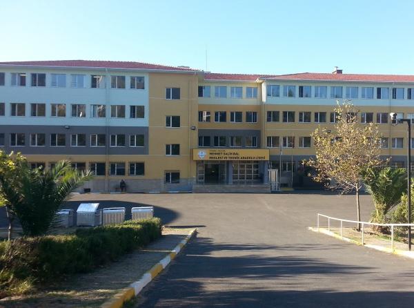 Mehmet Salih Bal Ticaret Mesleki ve Teknik Anadolu Lisesi İSTANBUL MALTEPE