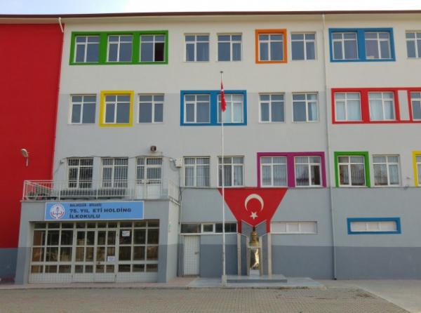 75. Yıl Eti Holding İlkokulu BALIKESİR BİGADİÇ