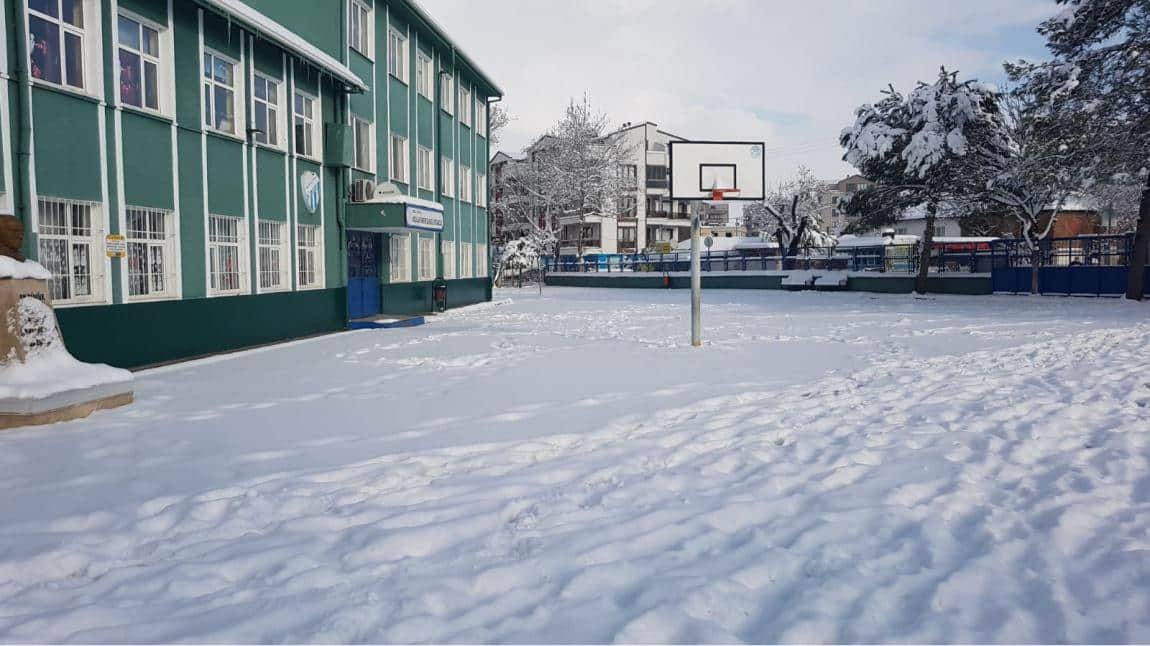 Akçalar Fahriye Sayarel İlkokulu BURSA NİLÜFER