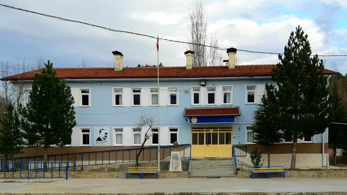 Ayvalıpınar Ortaokulu ISPARTA SÜTÇÜLER