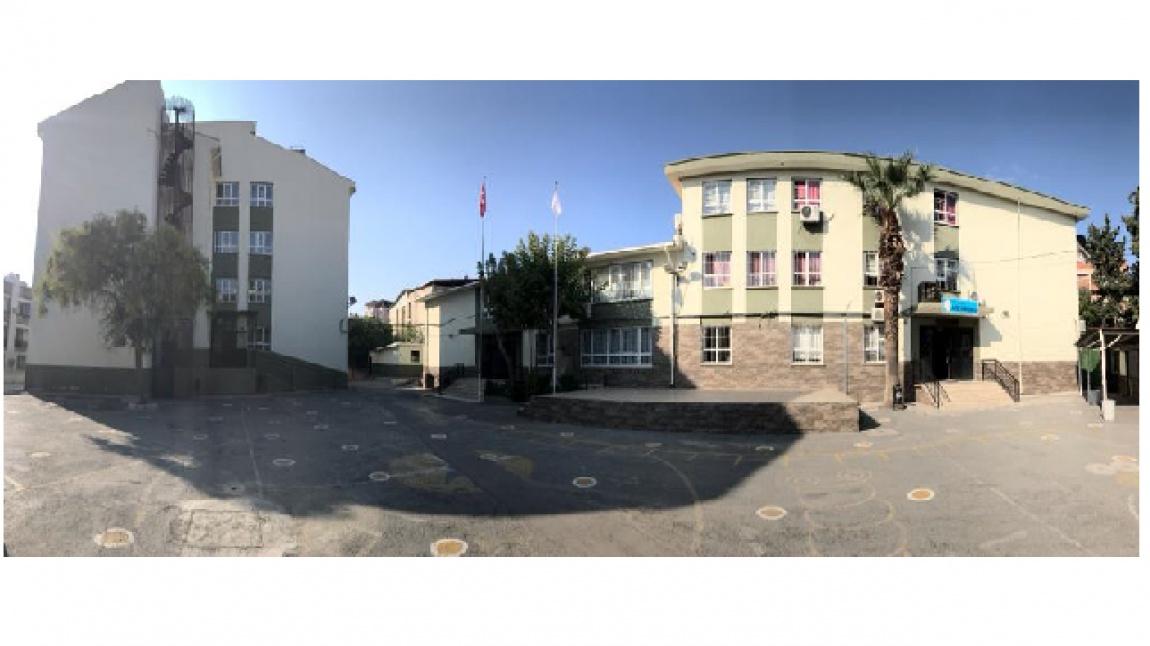 Hatice Hanım İlkokulu İZMİR KARABAĞLAR