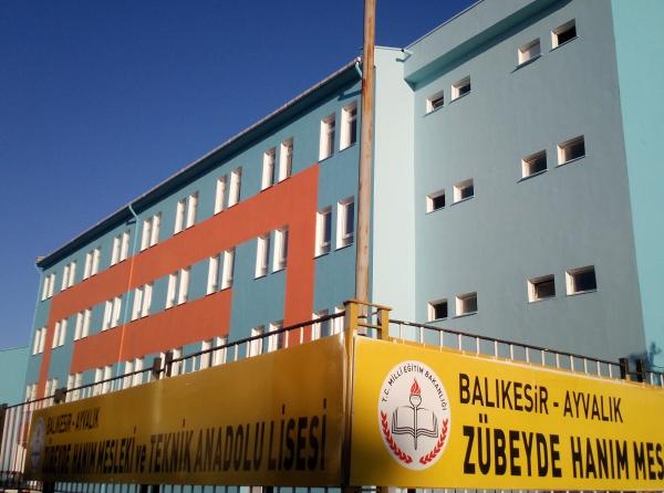 Ayvalık Zübeyde Hanım Mesleki ve Teknik Anadolu Lisesi BALIKESİR AYVALIK