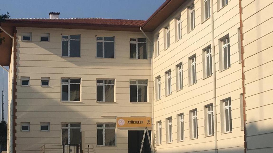 Ahmetli Şehit Hakkı Erdoğan Çok Programlı Anadolu Lisesi MANİSA AHMETLİ