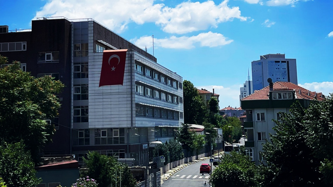 Ahi Evran Mesleki ve Teknik Anadolu Lisesi İSTANBUL ŞİŞLİ