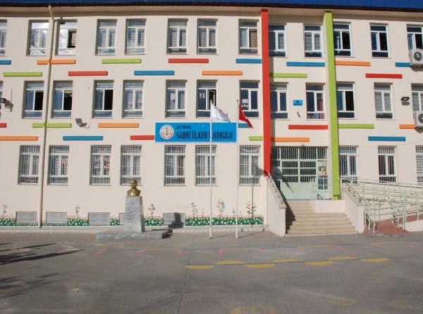 Sabri Ülker İlkokulu BATMAN MERKEZ