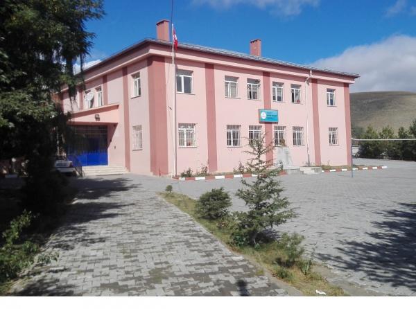 Doğupınar Osman Keskin İlkokulu SİVAS ALTINYAYLA