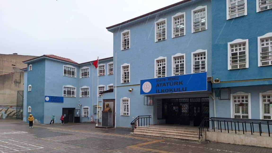 Atatürk İlkokulu BİLECİK MERKEZ