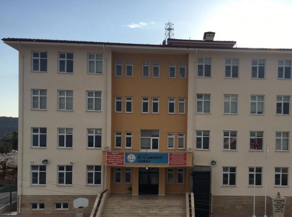 80. Yıl Cumhuriyet İlkokulu ANTALYA DEMRE