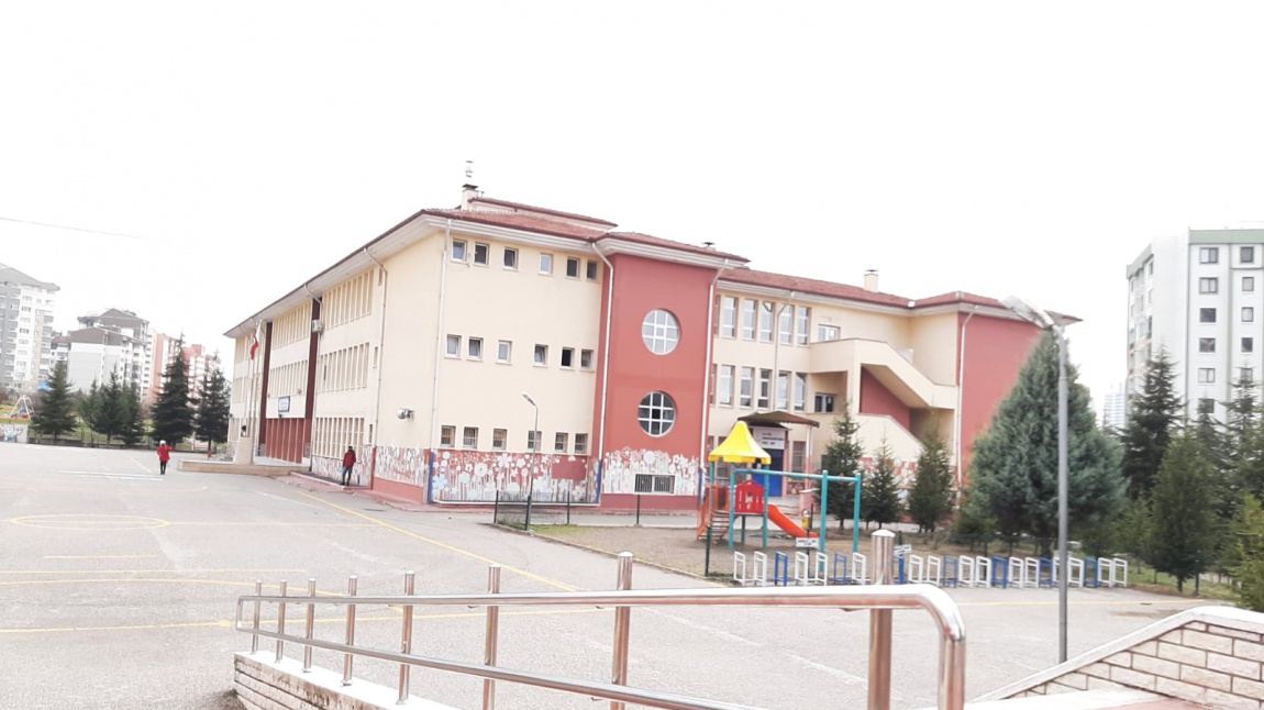 Eryaman Şehit Abdulkadir Yüzbaşıoğlu Ortaokulu ANKARA ETİMESGUT