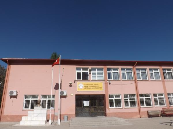 Sandıklı Yavuz Selim Mesleki ve Teknik Anadolu Lisesi AFYONKARAHİSAR SANDIKLI