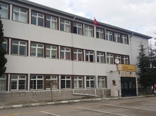 Tolunay Özaka Mesleki ve Teknik Anadolu Lisesi ANKARA BEYPAZARI