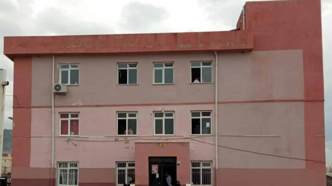 Bayındır Şehit Oktay Ardıç Mesleki ve Teknik Anadolu Lisesi İZMİR BAYINDIR