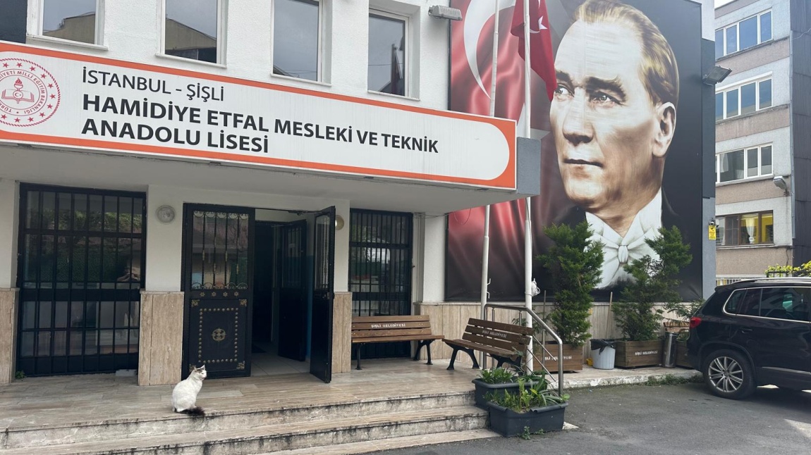 Hamidiye Etfal Mesleki ve Teknik Anadolu Lisesi İSTANBUL ŞİŞLİ