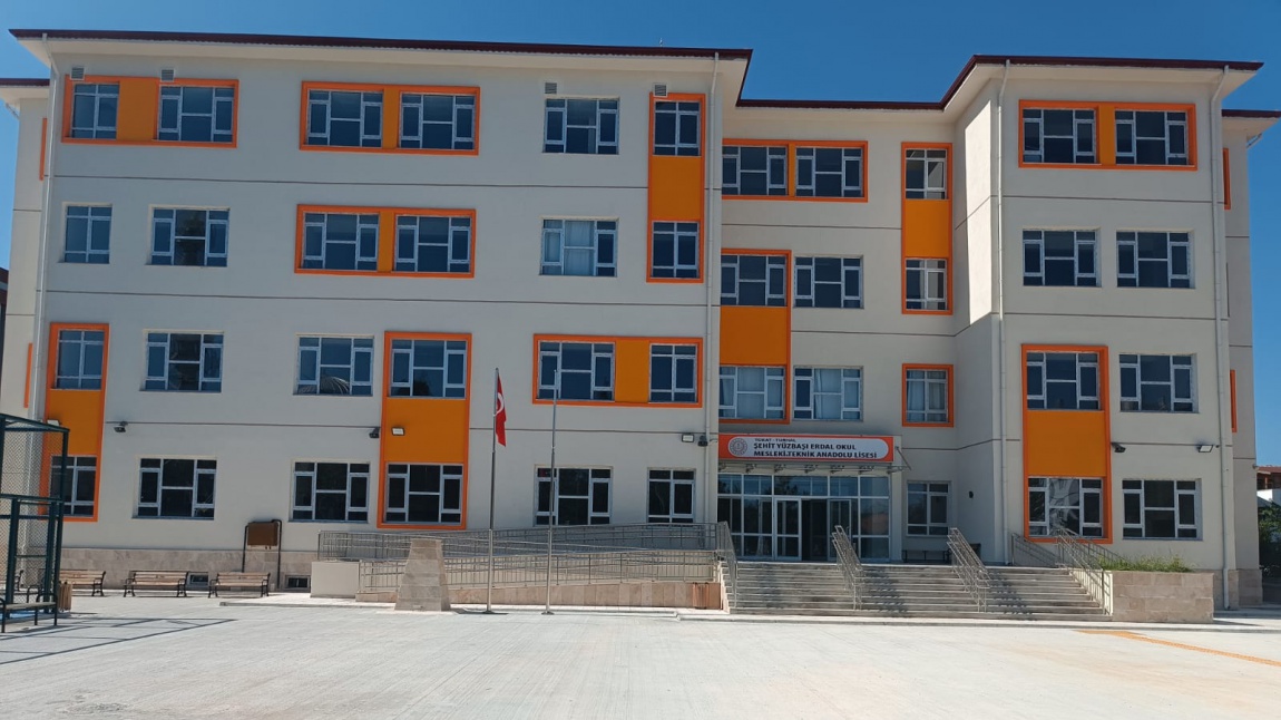 Şehit Yüzbaşı Erdal Okul Mesleki ve Teknik Anadolu Lisesi TOKAT TURHAL