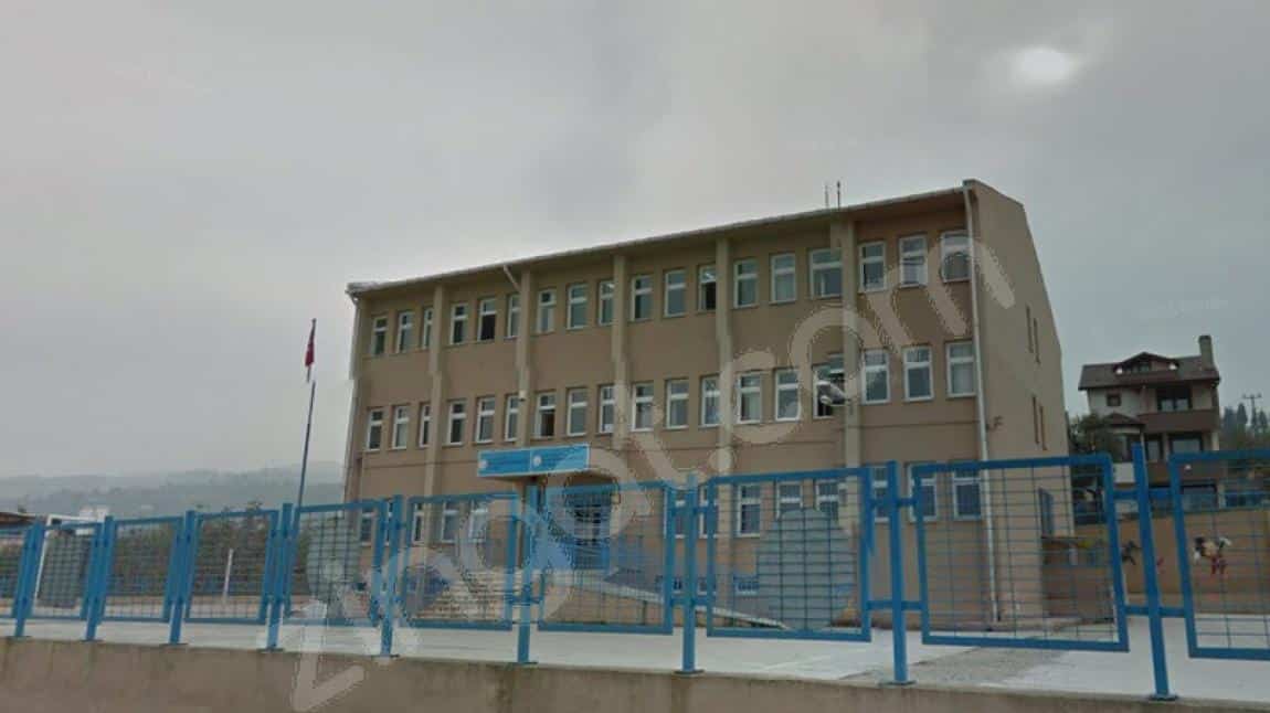 Bekir İlhami - Fatma Nedime Calp Ortaokulu KOCAELİ KARAMÜRSEL