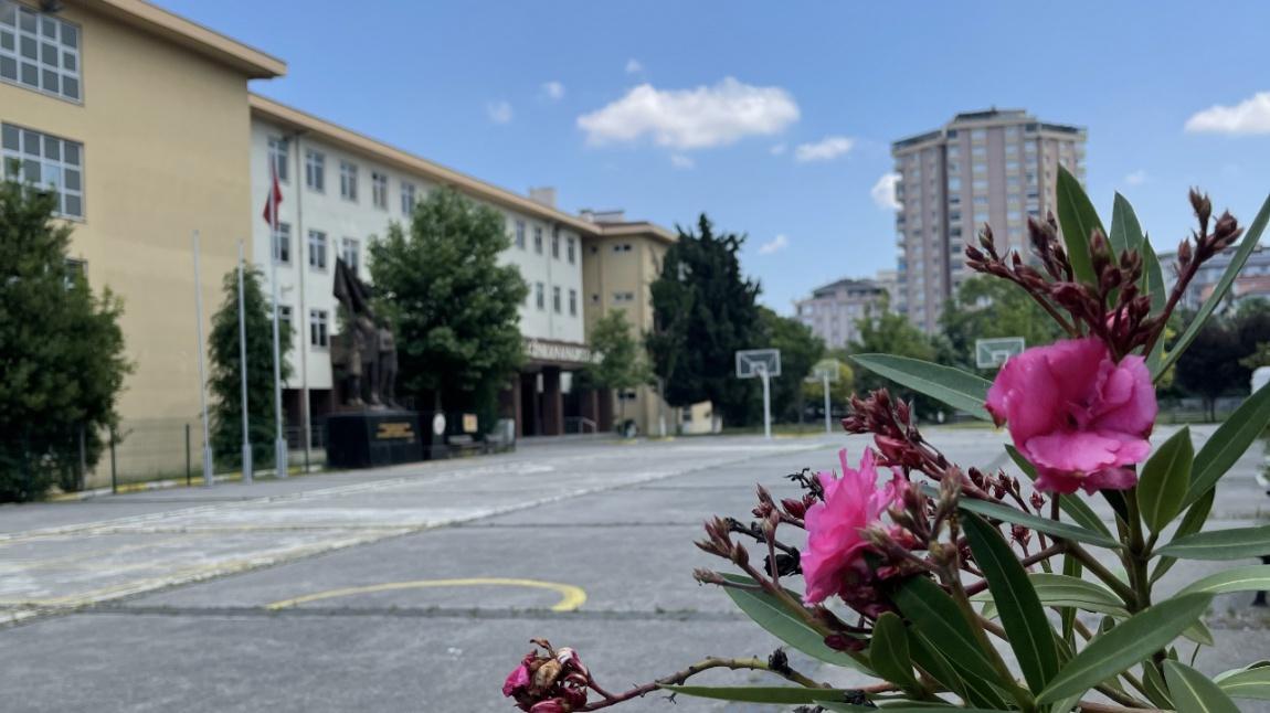 E.C.A Elginkan Anadolu Lisesi İSTANBUL MALTEPE