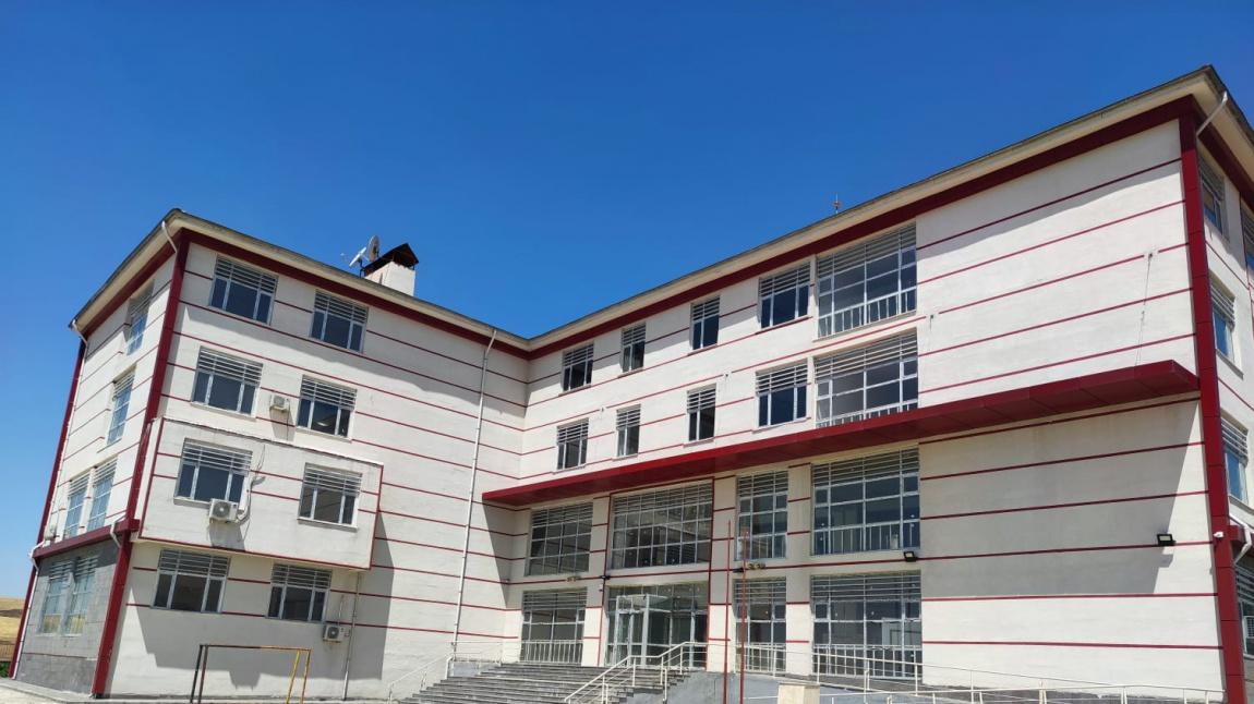 Silvan Anadolu İmam Hatip Lisesi DİYARBAKIR SİLVAN