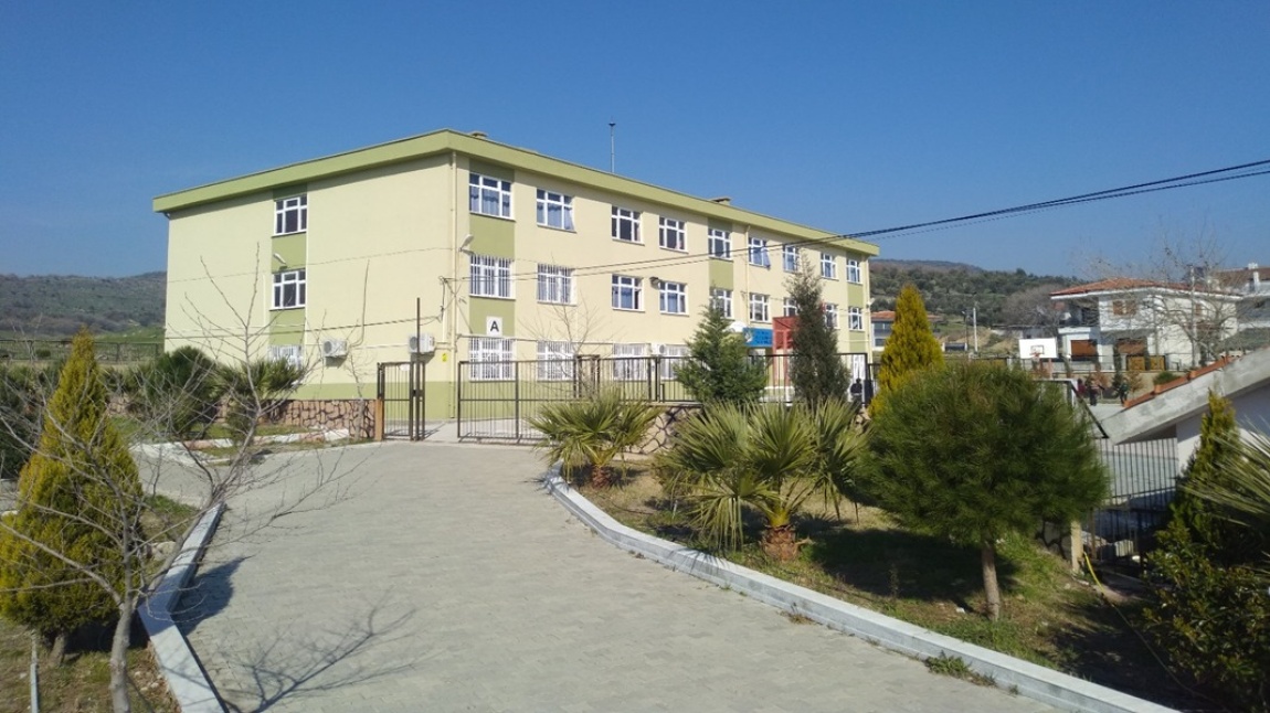 80.Yıl Cumhuriyet Ortaokulu İZMİR BERGAMA