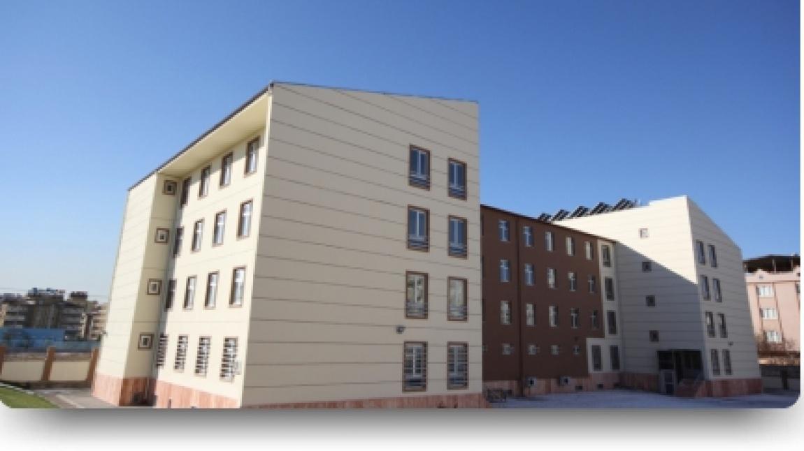 Mehmet APİ Ticaret Mesleki ve Teknik Anadolu Lisesi GAZİANTEP ŞEHİTKAMİL