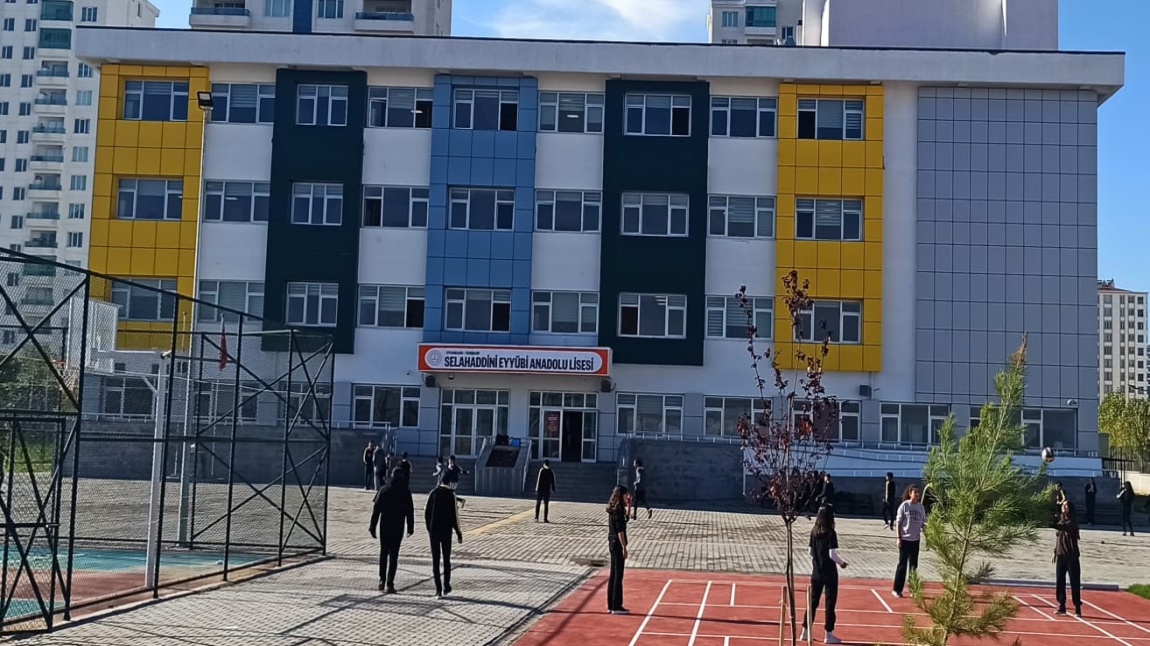 Selahaddini Eyyubi Anadolu Lisesi DİYARBAKIR YENİŞEHİR