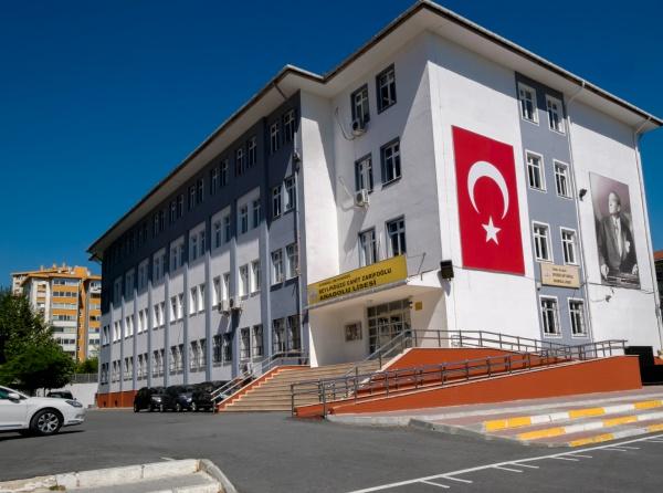 Beylikdüzü Cahit Zarifoğlu Anadolu Lisesi İSTANBUL BEYLİKDÜZÜ