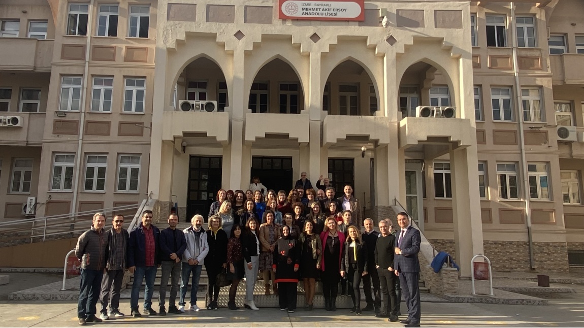 Mehmet Akif Ersoy Anadolu Lisesi İZMİR BAYRAKLI