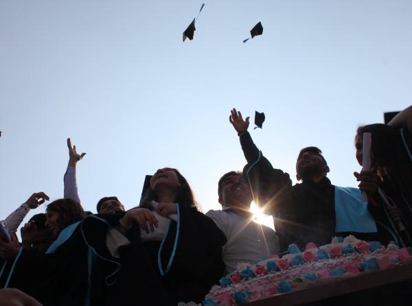Şehit Bersan Doğantekin Anadolu Lisesi İZMİR BAYRAKLI