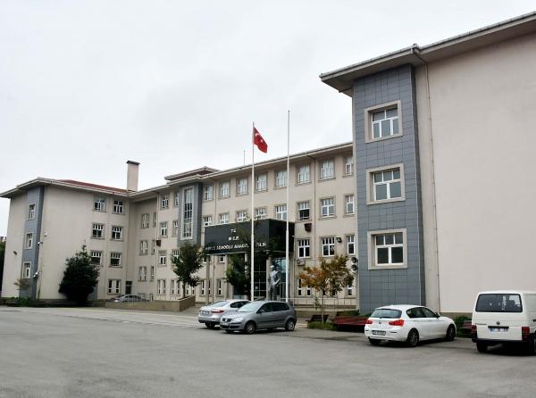 Asiye Ağaoğlu Anadolu Lisesi İSTANBUL ÜMRANİYE
