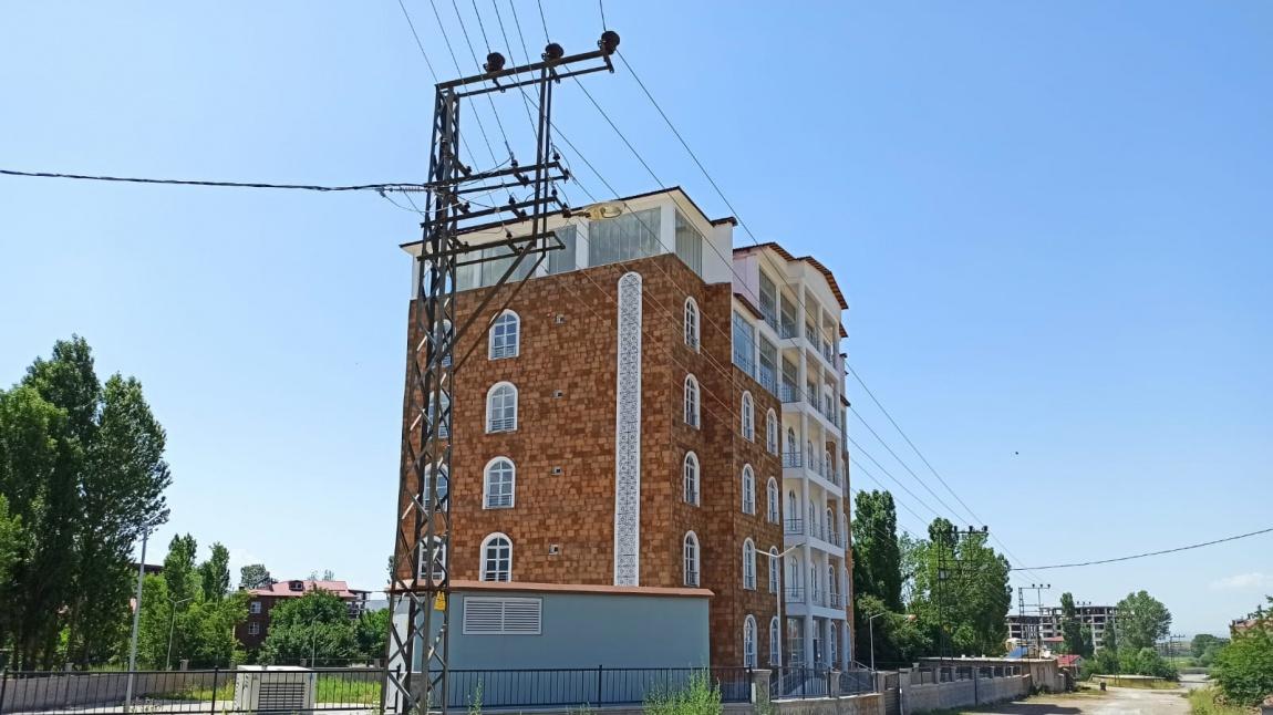 Güroymak Öğretmenevi ve Akşam Sanat Okulu BİTLİS GÜROYMAK