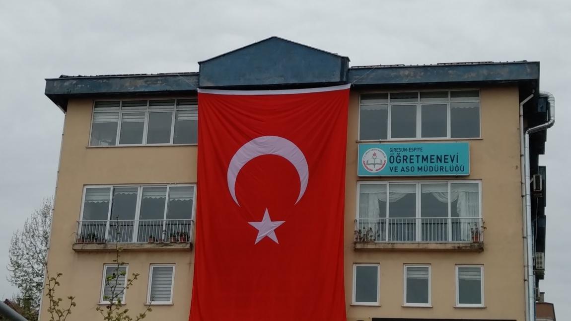 Espiye Öğretmenevi ve Akşam Sanat Okulu GİRESUN ESPİYE