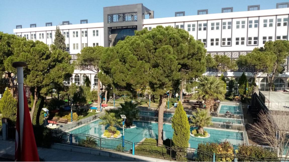 Kınık Öğretmenevi ve Akşam Sanat Okulu İZMİR KINIK